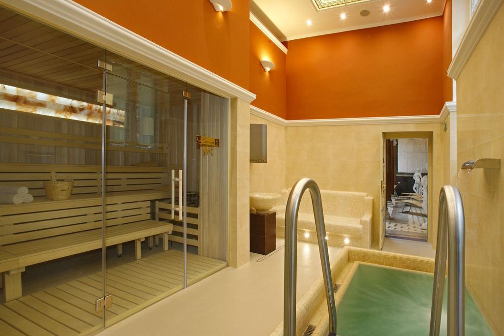 Ensana Centralni Lazne - Maria Spa 마리안스케 라즈네 외부 사진